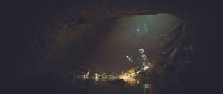 The art of Cornelius Dämmrich; a robot in a cave