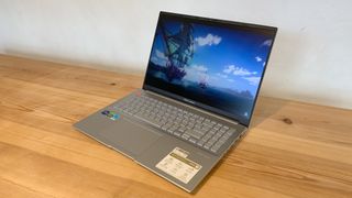 ASUS Vivobook Pro 16