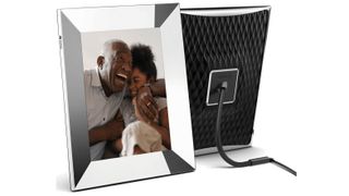 Nixplay 2K Smart Digital Photo Frame