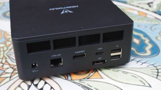 A Minisforum UM760 Slim mini PC